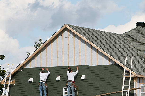 Professional Siding Repair technician working in Gerton, NC